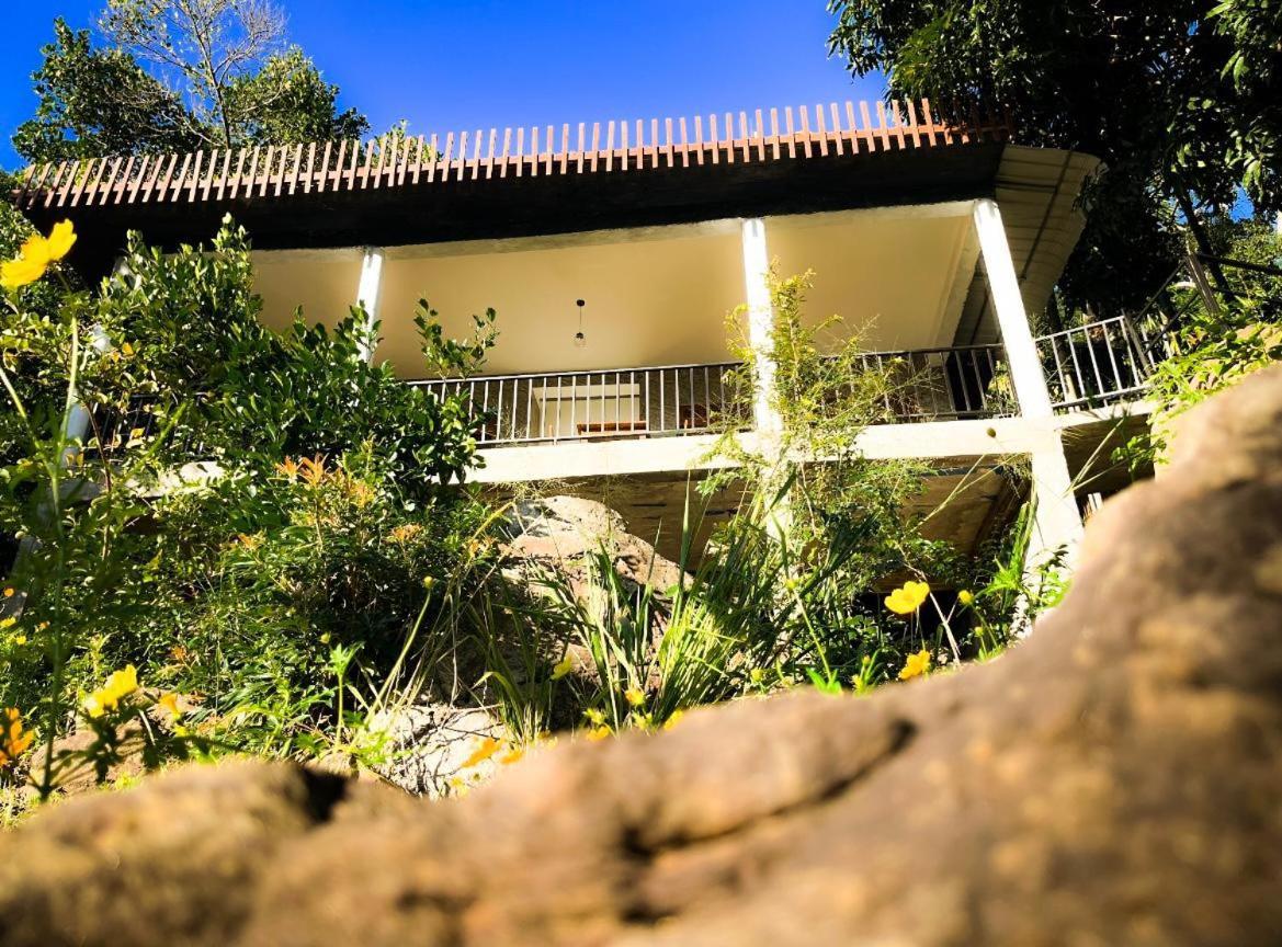 Nature Green Hotels On Rock Home Элла Экстерьер фото