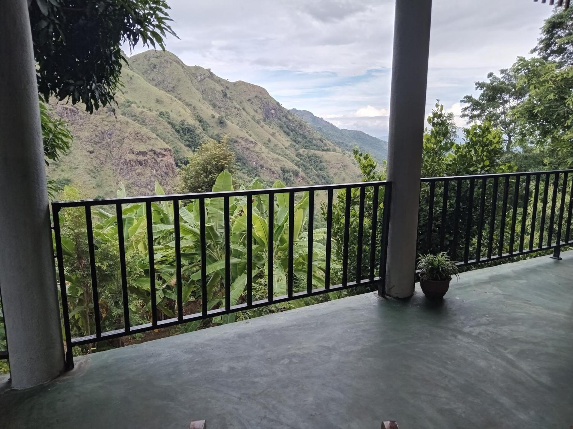 Nature Green Hotels On Rock Home Элла Экстерьер фото